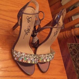 Brand new Fashionnova iridescent jeweled heels !